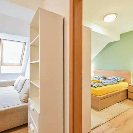 Roof Top Penthouse *