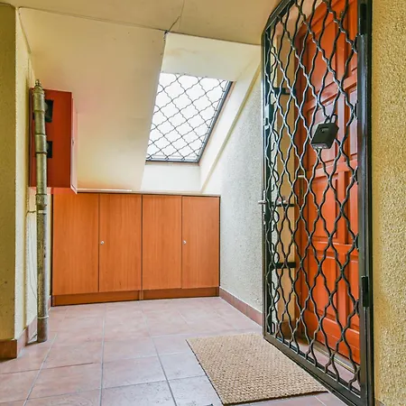 Roof Top Penthouse *